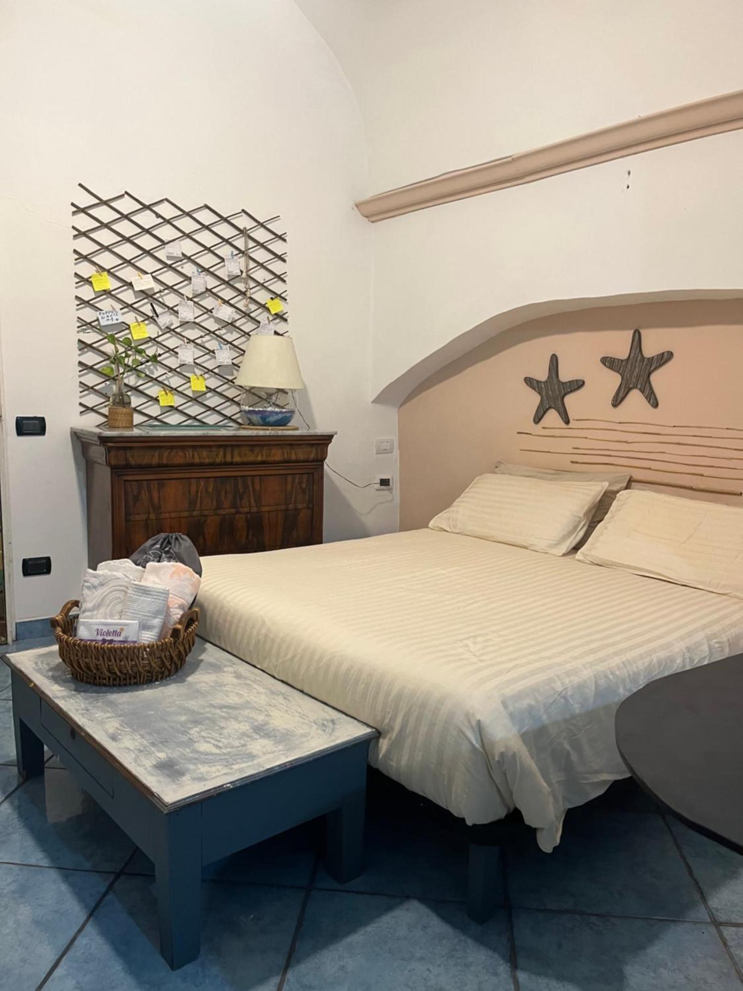 Appartement Mari Mari à Naples Extérieur photo